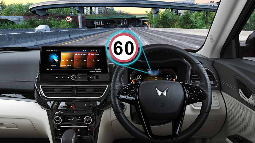 Mahindra XUV 3XO — Traffic Sign Recognition shown on the digital cluster