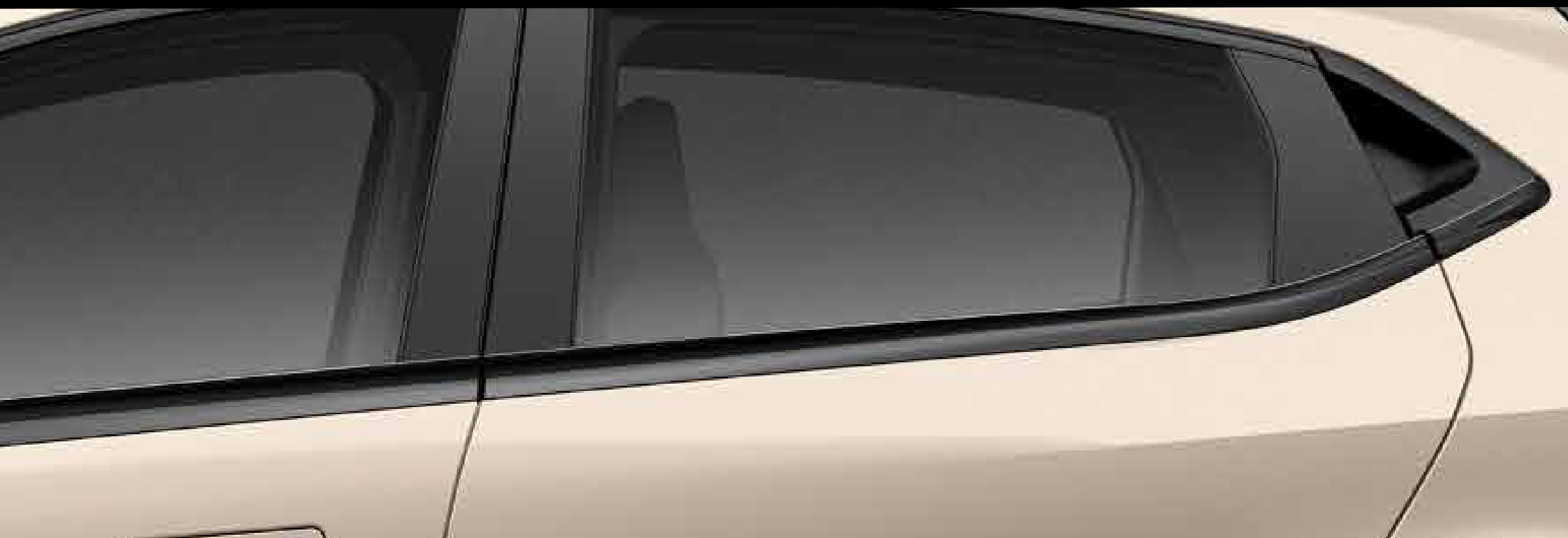 Tata Altroz — Golf Club waist trim runs along the blacked-out window line past turn-indicator ORVMs and flush door handles