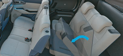 Kia Carens Clavis — Third-row 50:50 split seats with reclining and full-flat folding