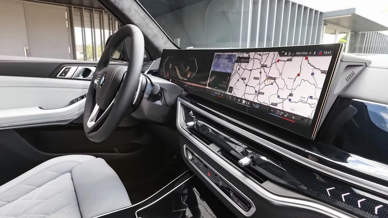 BMW X5 — image 4