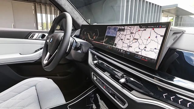 BMW X5 photo