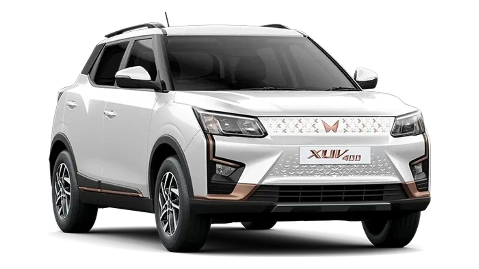 Mahindra XUV400 in Everest White