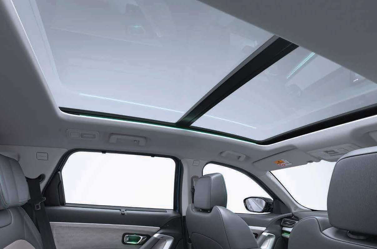 Tata Harrier EV — Voice-assisted panoramic sunroof floods the cabin with light