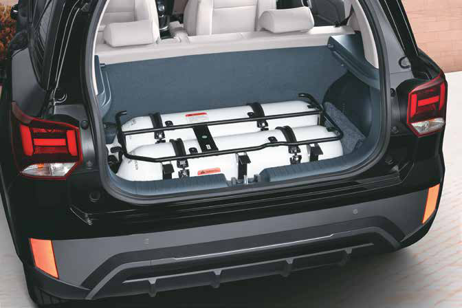 Hyundai Exter — Company-fitted dual-cylinder CNG with 225 l boot space