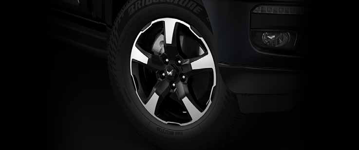 Mahindra Scorpio Classic — New 43.18 cm diamond-cut alloy wheels