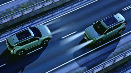 Kia Seltos — Smart Cruise Control with Stop & Go maintaining distance
