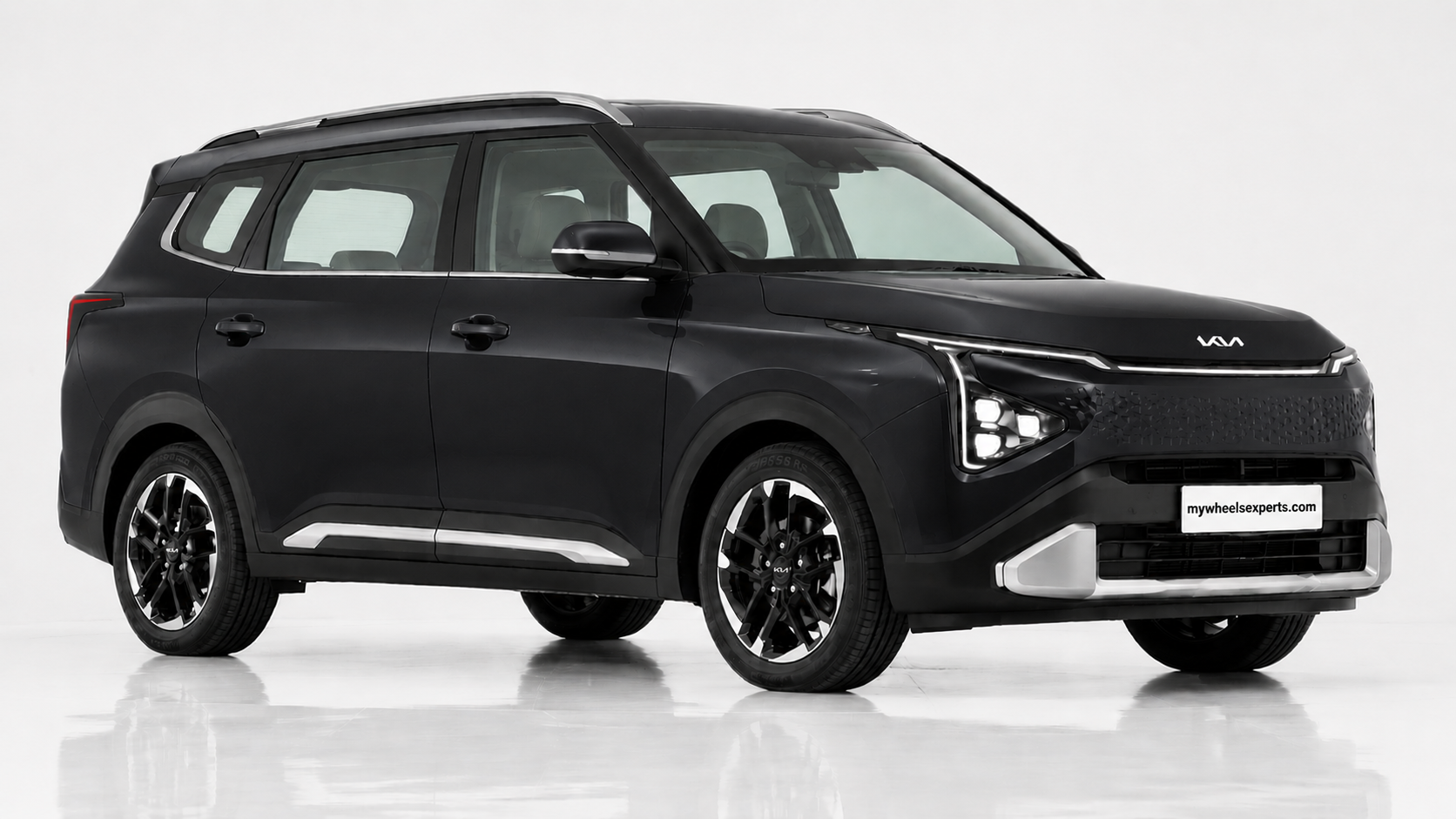 Kia Carens Clavis in Aurora Black Pearl