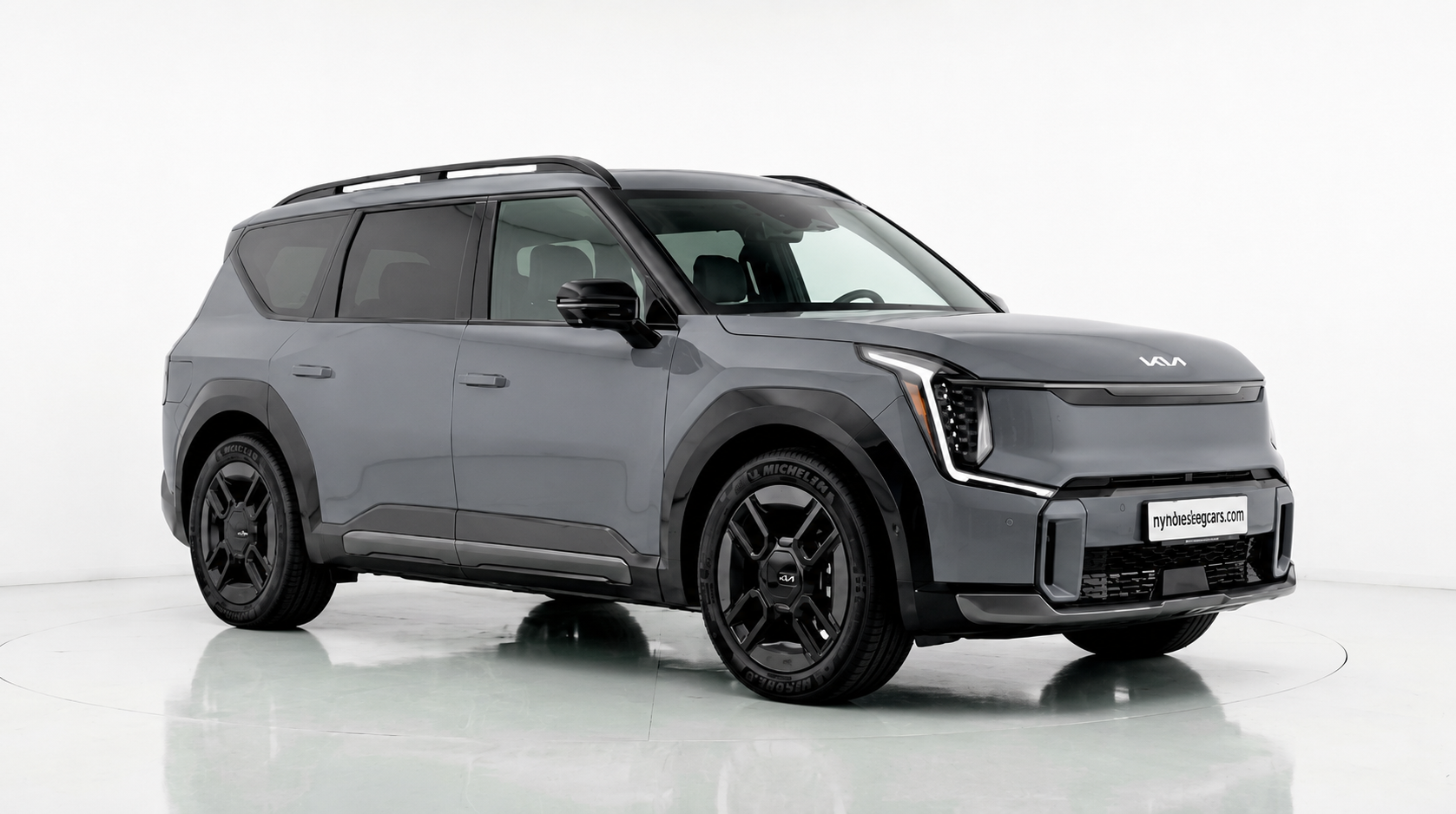 Kia EV9 in Panthera Metal