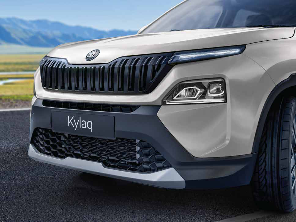 Skoda Kylaq — New shiny black front grille with 3D ribs