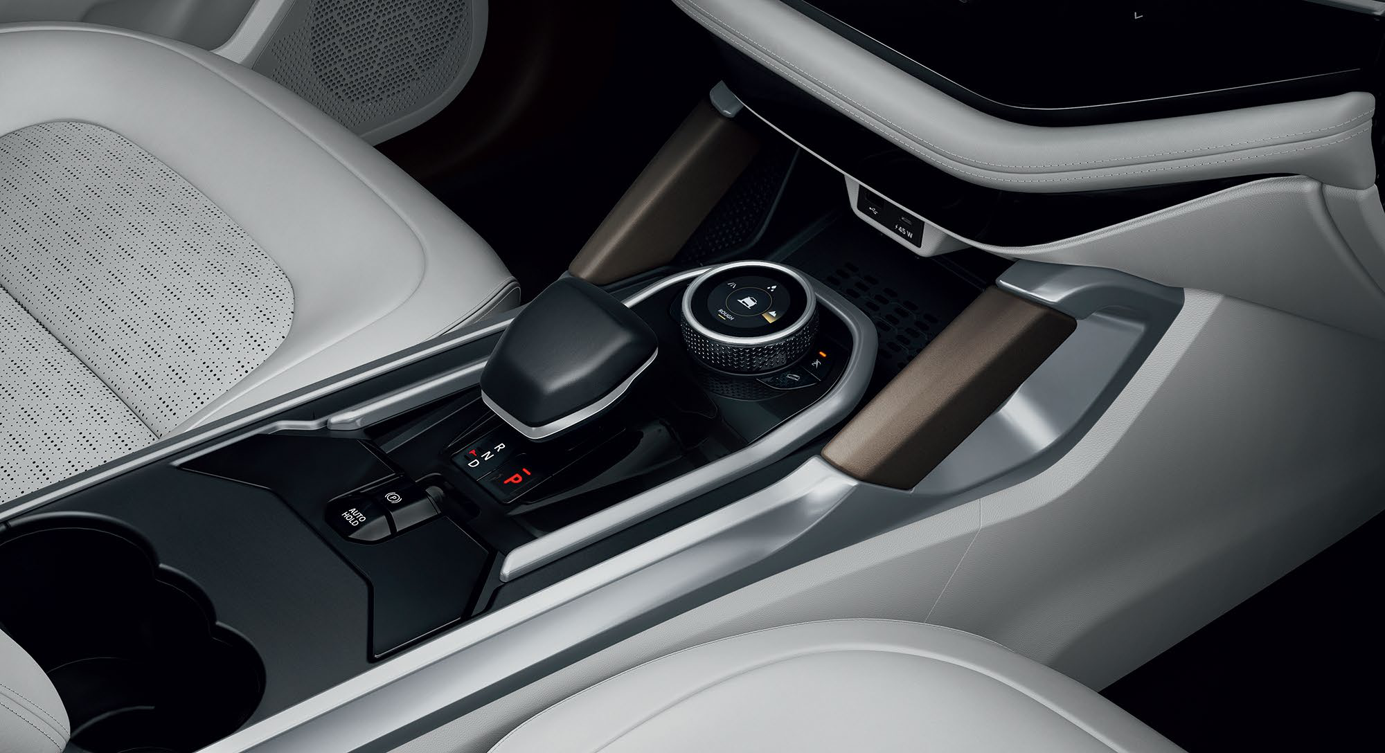 Tata Safari — E-shifter gear selector with electronic park brake and auto hold