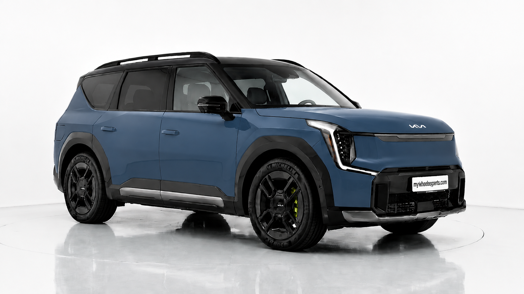 Kia Seltos in Frost Blue