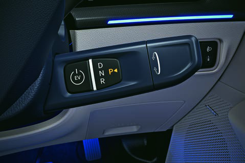 Kia Carens Clavis EV — Shift-by-Wire column-type drive selector with EV mode