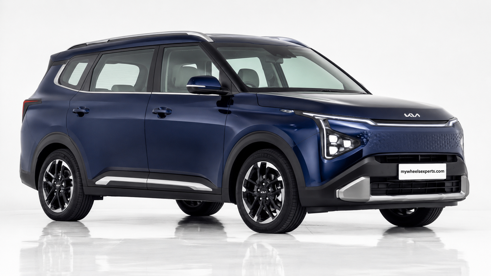 Kia Carens Clavis in Imperial Blue