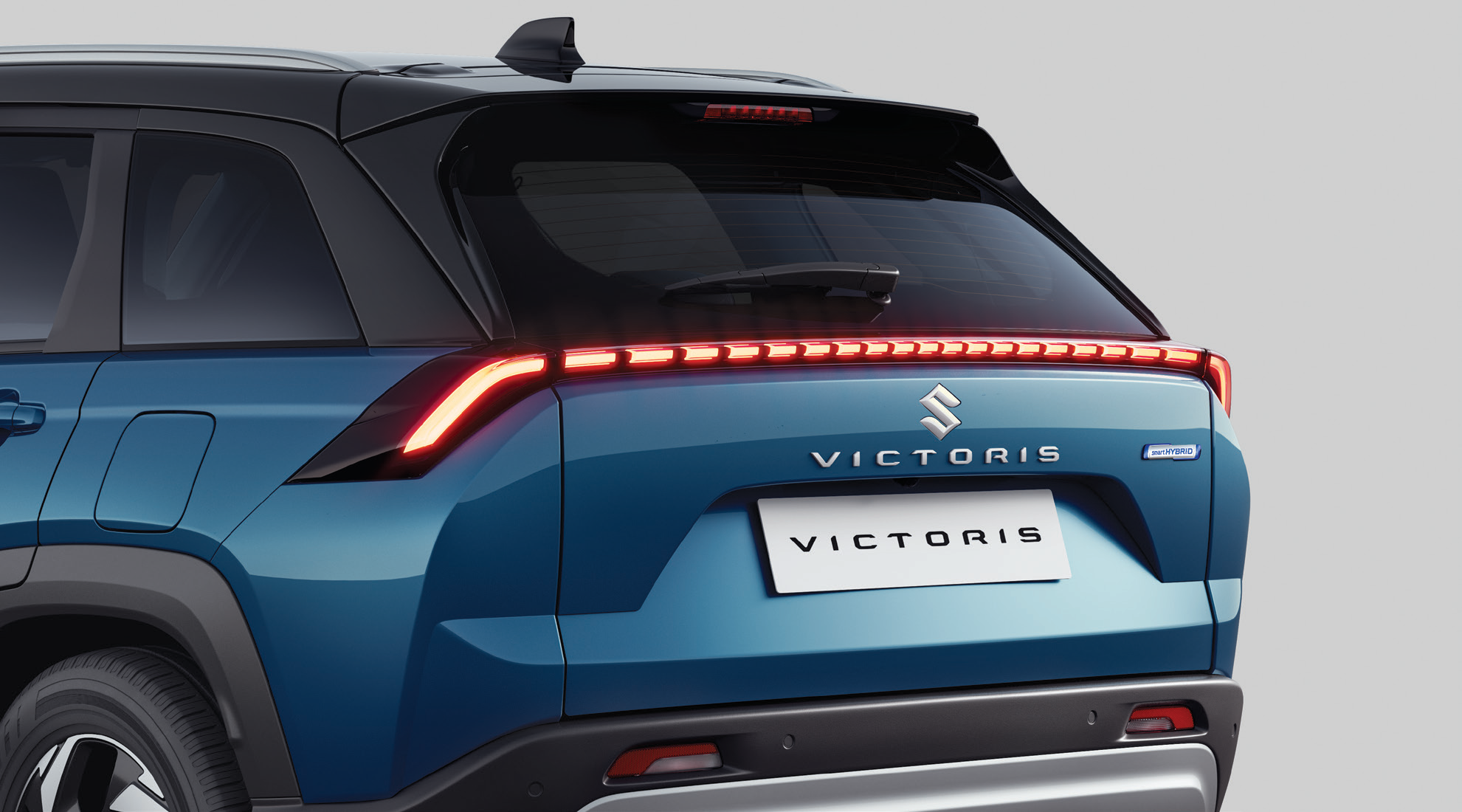 Maruti Suzuki Victoris — Segmented full-width LED tail lamps