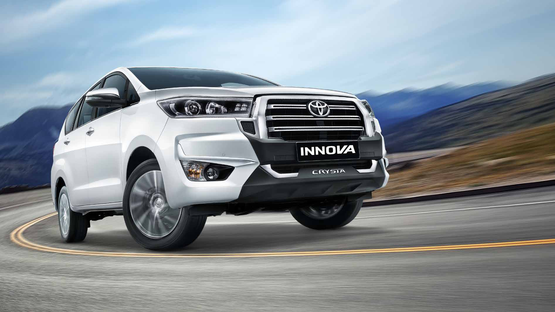 Toyota Innova Crysta — Innova Crysta on the move, riding on diamond-cut dual-tone alloy wheels
