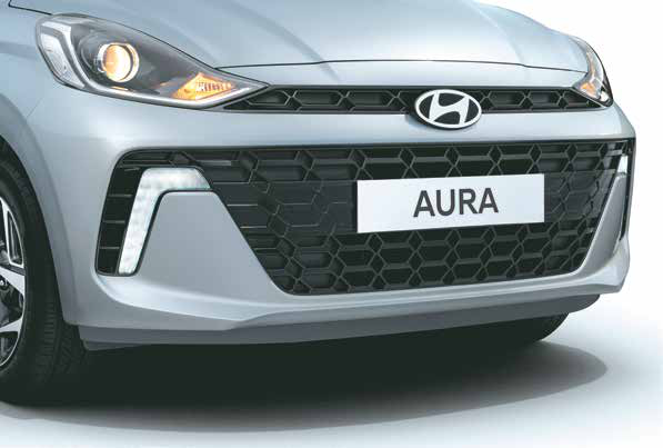 Hyundai Aura — Painted black radiator grille
