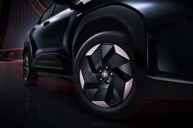 Toyota Urban Cruiser Ebella — 18-inch machined dual-tone alloy wheels