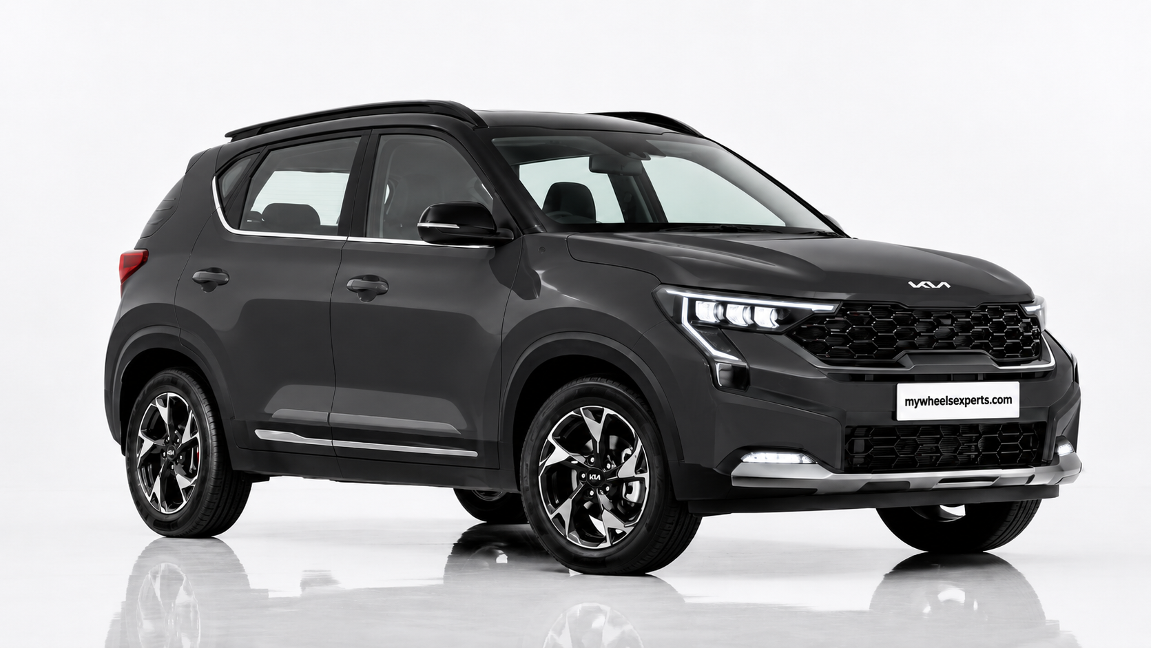 Kia Sonet in Matte Graphite