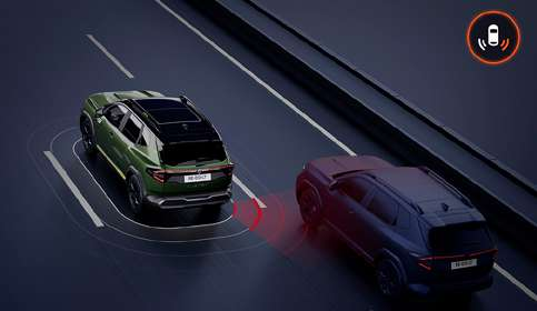 Renault Duster — Blind spot warning alerts to vehicles hidden in the adjacent lanes