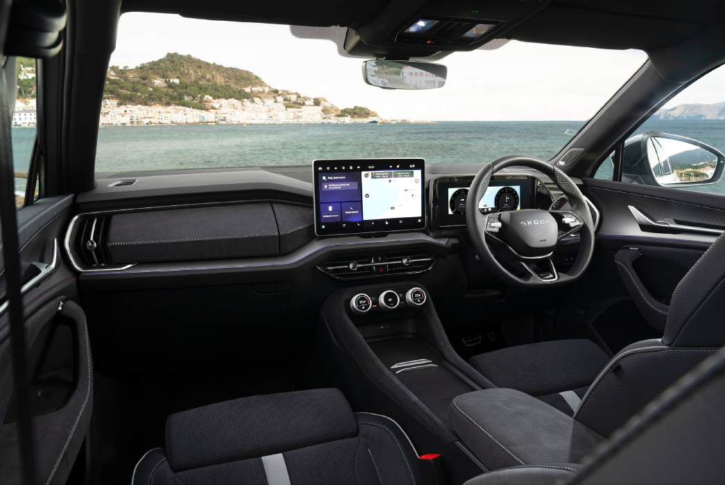 Skoda Kodiaq — Sportline black interior with sport steering wheel and free-standing display