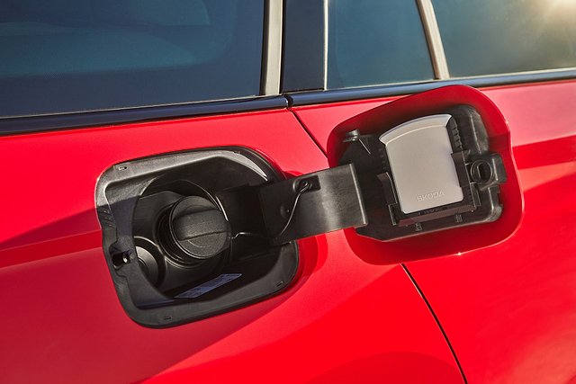 Skoda Octavia RS fuel flap