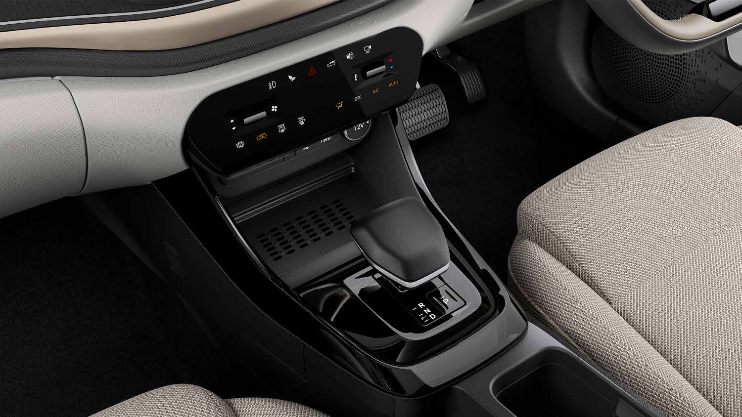 Tata Altroz — E-shifter of the 6-speed DCA automatic with shift-by-wire and auto park lock