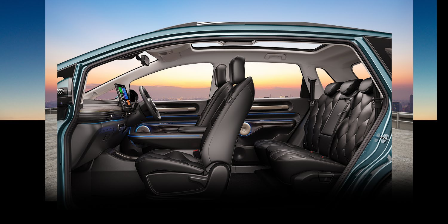 MG Windsor EV — Front seats with 135° multi-level recline
