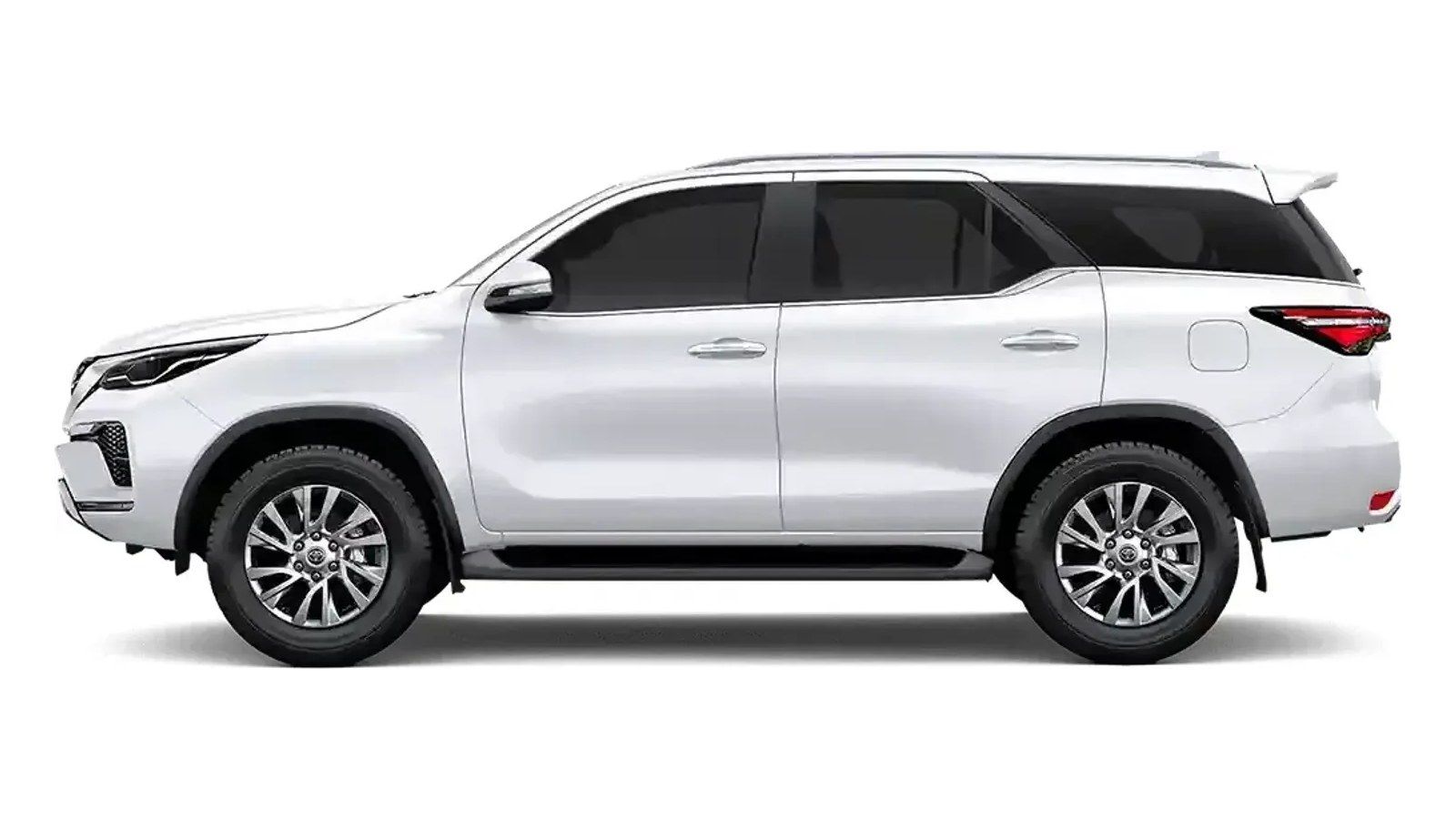 Toyota Fortuner in Crystal Shine