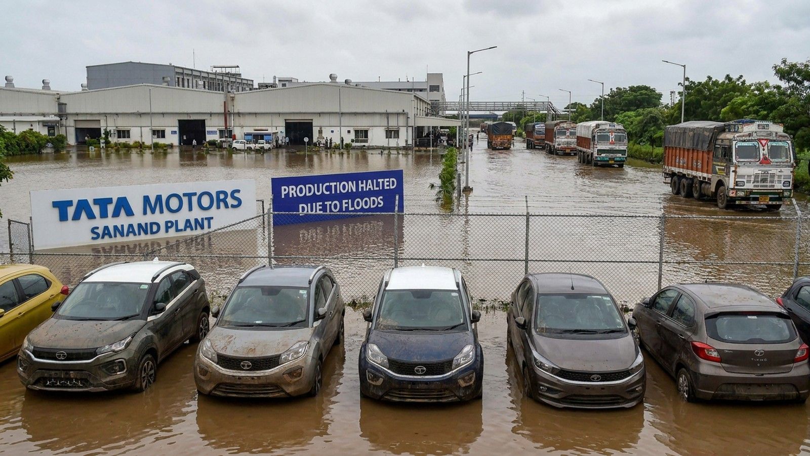 Tata halts Sanand production after Gujarat floods: Nexon, Sierra, Tiago, Tigor deliveries hit