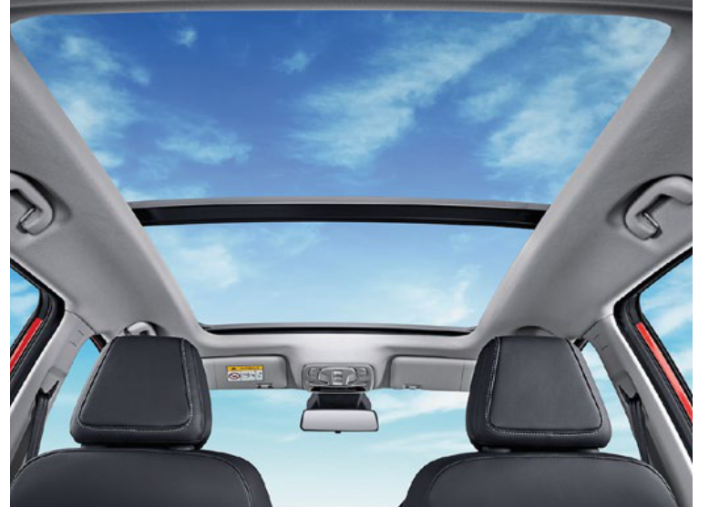 MG ZS EV — Dual-pane panoramic sunroof