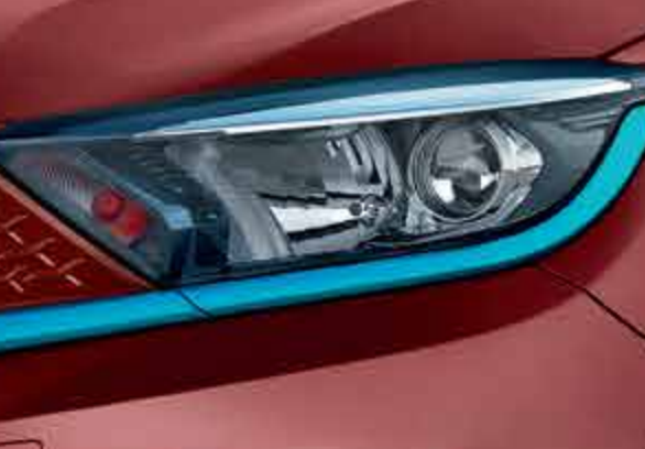 Tata Tigor EV — Projector auto headlamps switch on automatically and throw a bright, long beam