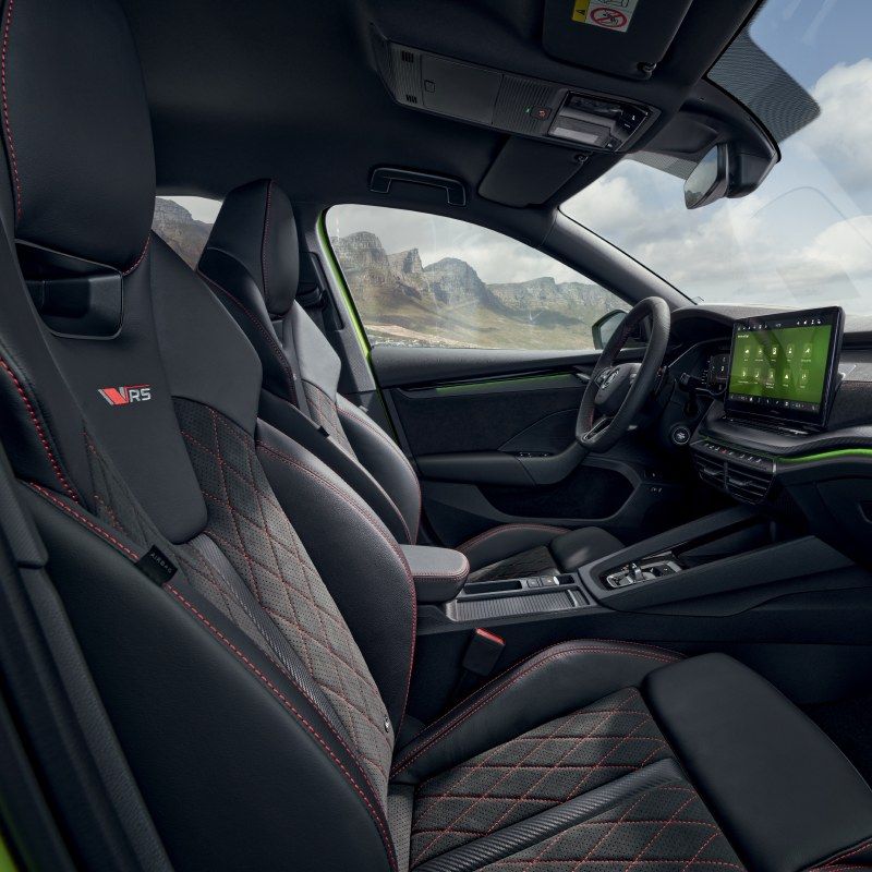 Skoda Octavia RS cabin interior