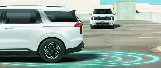 Kia Carnival — Rear cross-traffic collision warning & avoidance assist