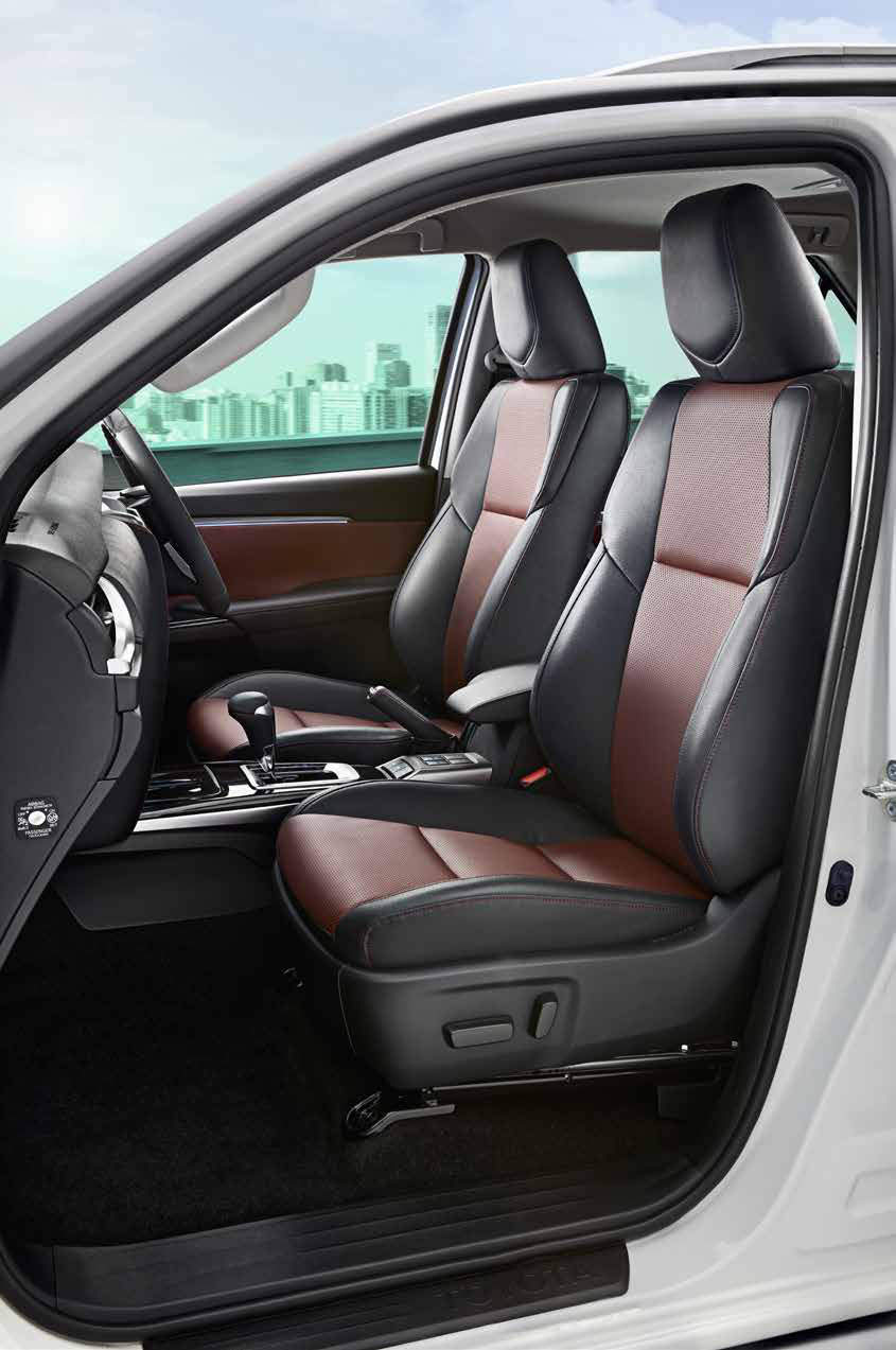 Toyota Fortuner Legender — Dual-tone ventilated leather-trimmed front seats with contrast stitching