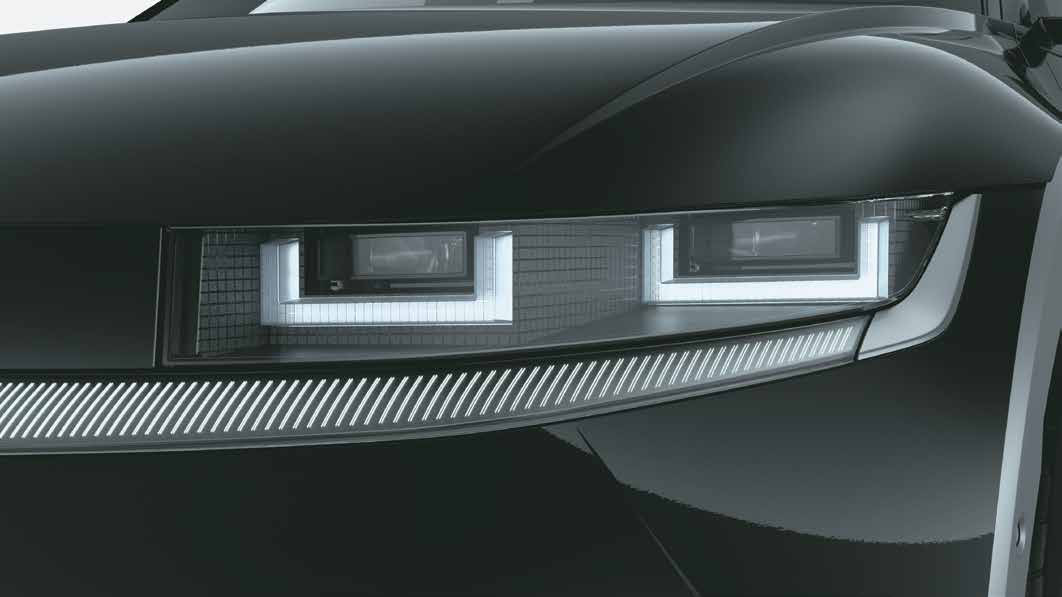Hyundai Ioniq 5 — Parametric pixel LED headlamps