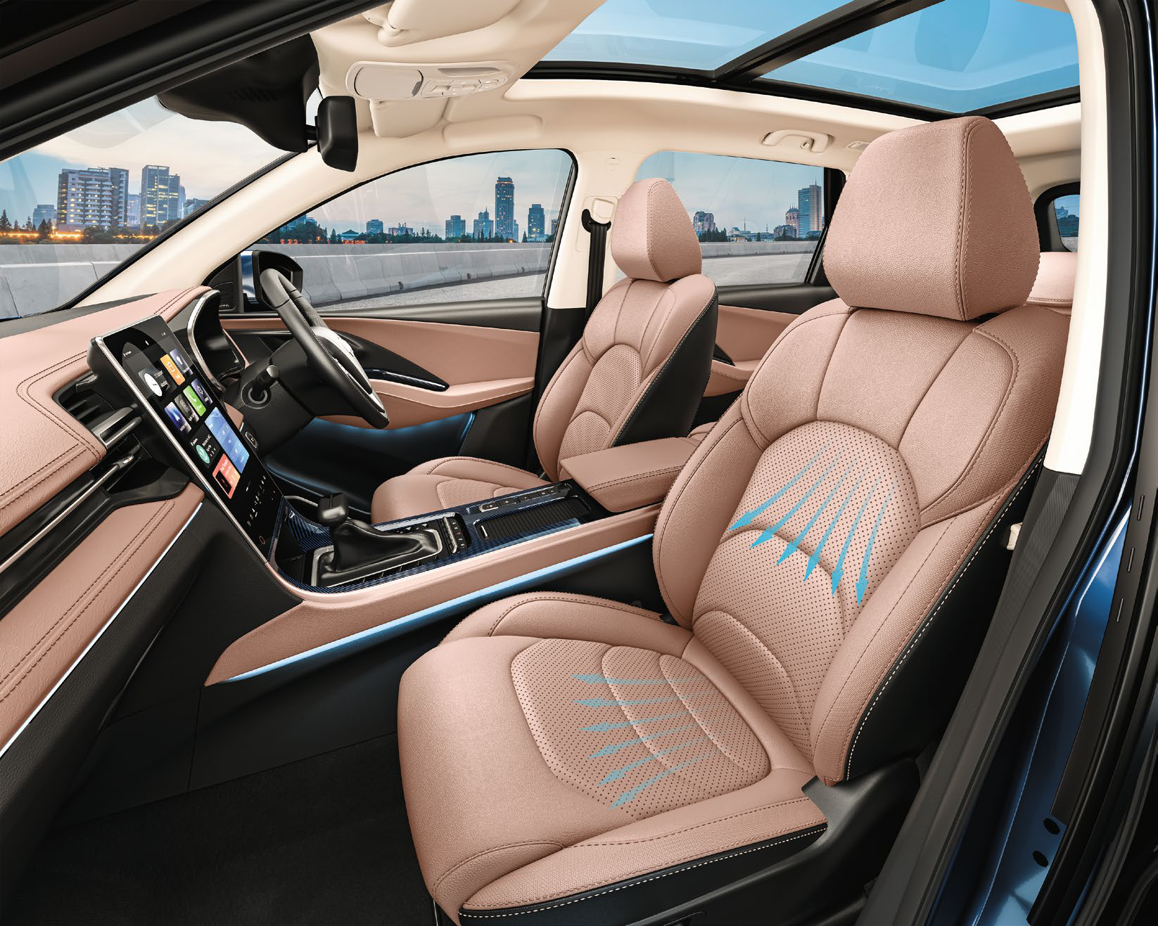 MG Hector Plus — Front ventilated leatherette seats with quilted stitching