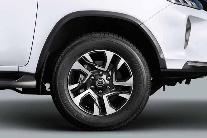 Toyota Fortuner Legender — 18-inch multi-layered machine-cut alloy wheels