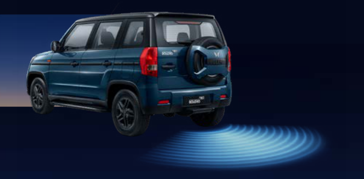 Mahindra Bolero Neo — Integrated rear view camera for easier reversing and parking