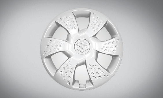 Maruti Suzuki Eeco — Full wheel cover with Suzuki ‘S’ emblem.