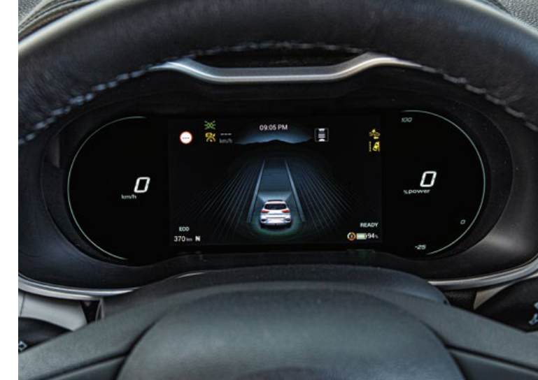 MG ZS EV — Full digital instrument cluster with embedded 17.78cm LCD screen