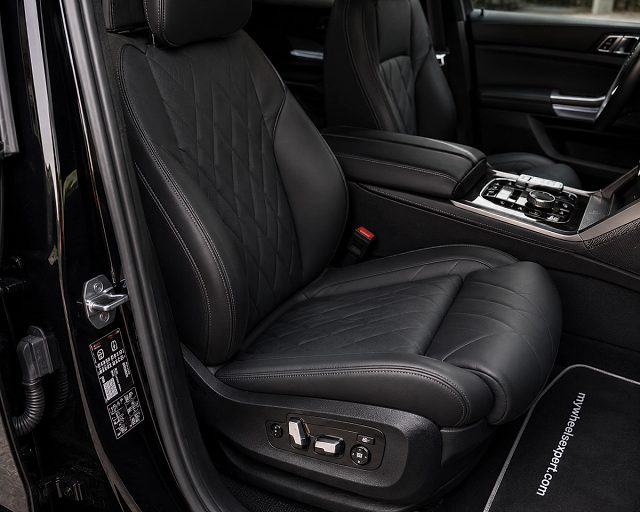 BMW X5 photo