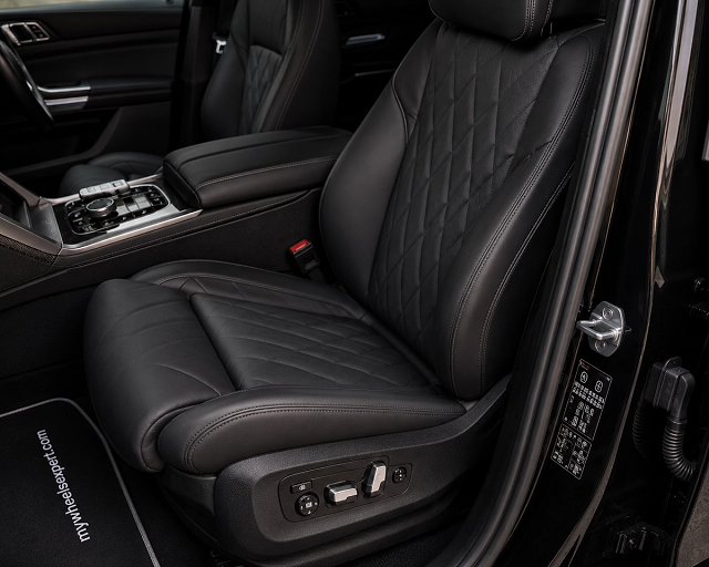 BMW X5 photo